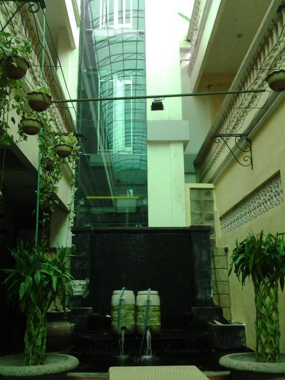 Mesir Hotel